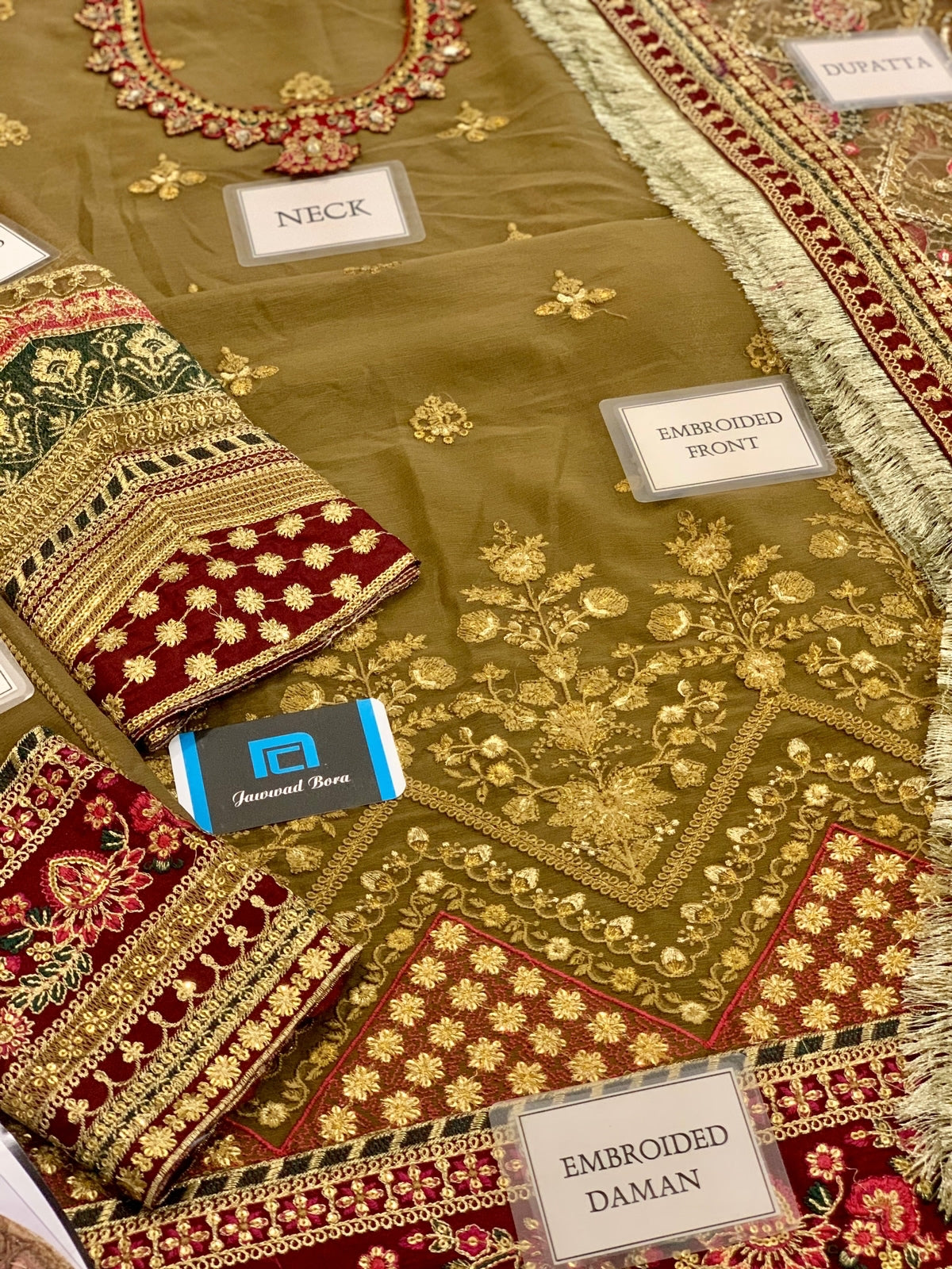 BAROUQA CHANTELLE COLLECTION