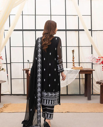 IZNIK BY ZYANIC OFFICIAL COLLECTION 2025